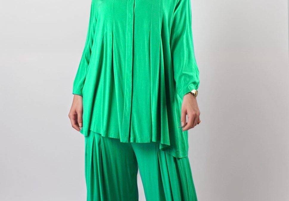 W-Dress 23 – Two piece Elegant Women long Sleeve Top Set