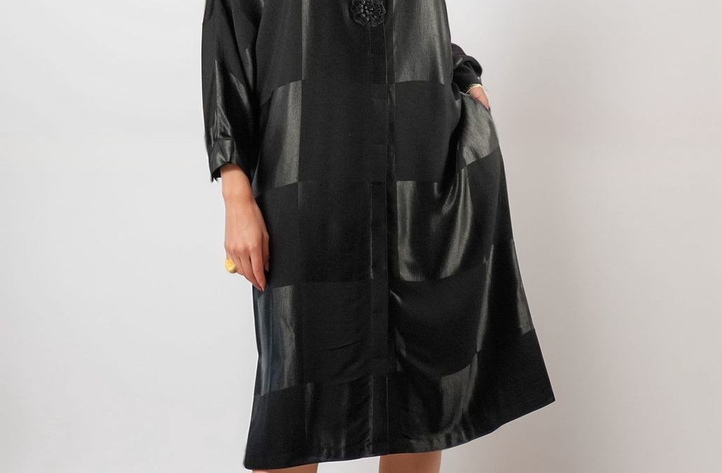 W-Dress 32 – Midi Classic Satin Dress