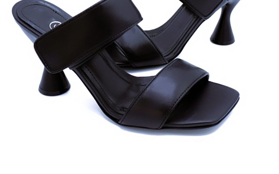 W- Shoe – Huhnkes Women´s Carmen Heels Sandals